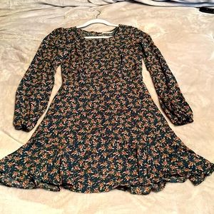 Green pattern long sleeve dress XS
